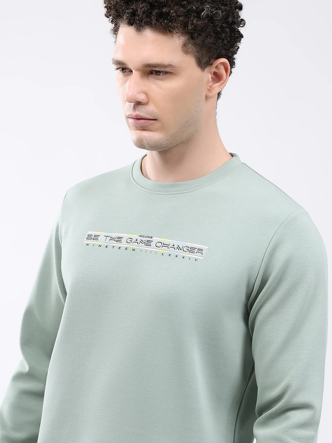 Men Green Solid Round Neck Full Sleeve Sweatshirt - Image 6