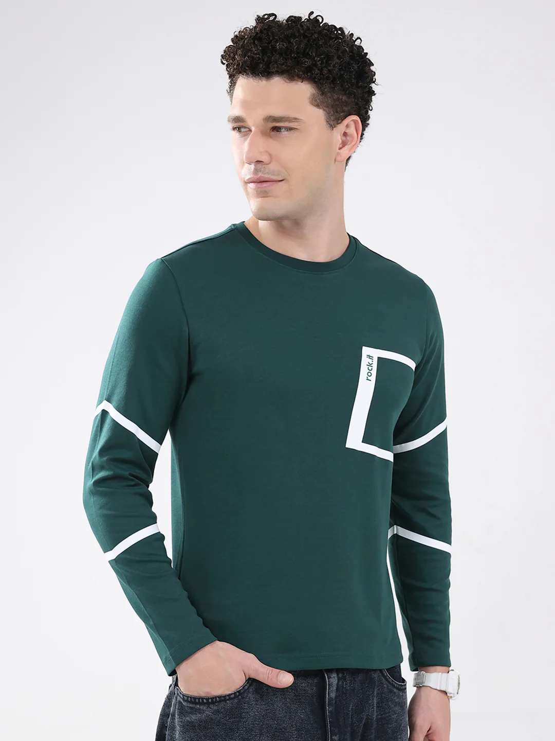 Rock.it Men Green Solid Round Neck Full Sleeve Winter T-Shirt - Image 4