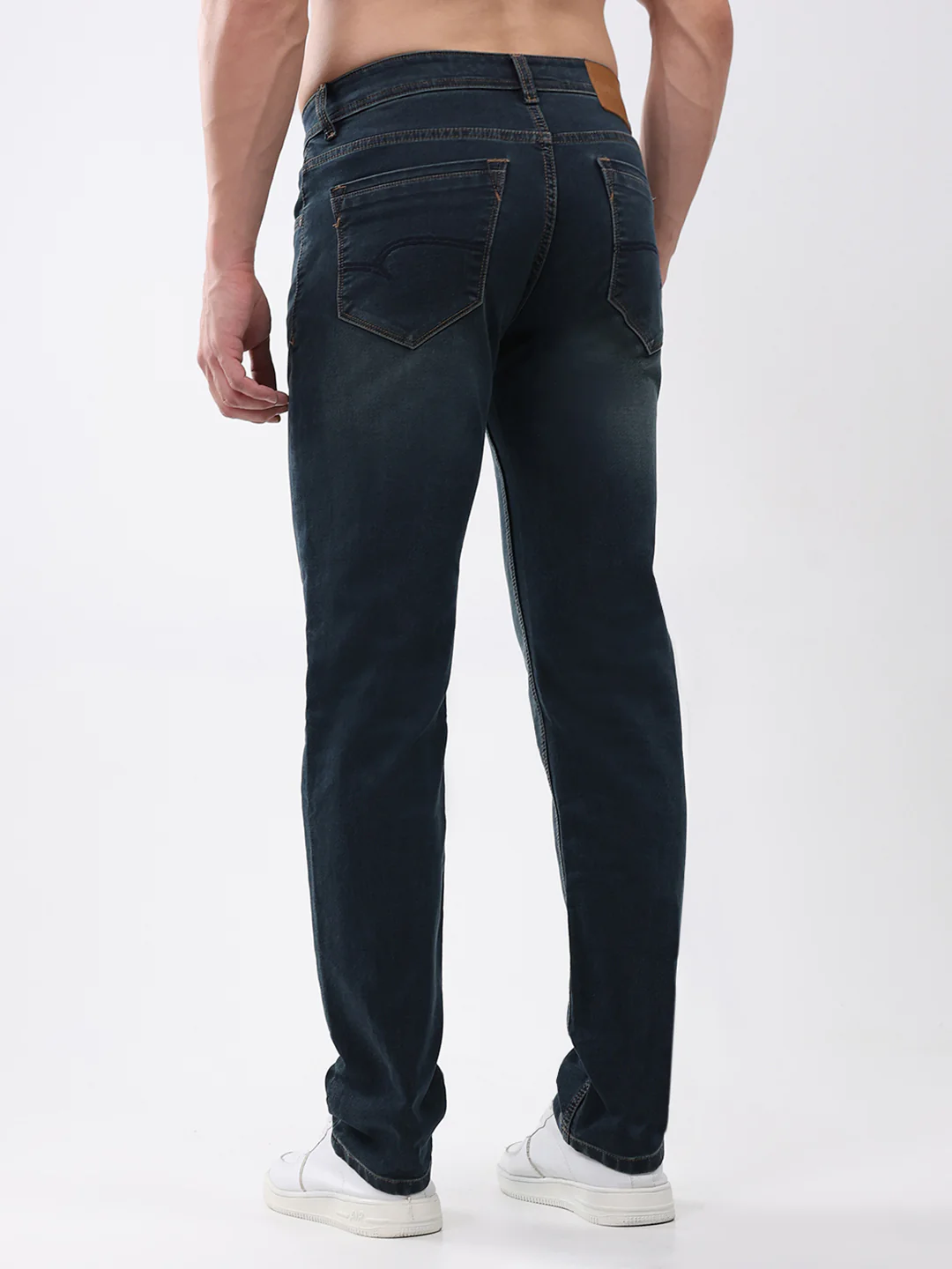 Men Green Solid Straight Fit Denim - Image 5
