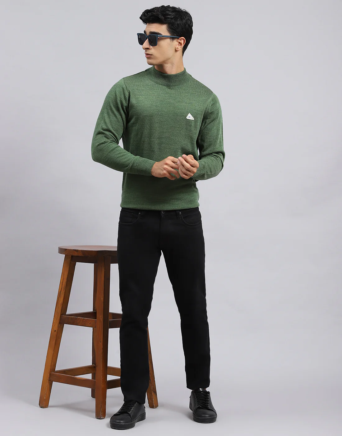 Men Green Solid Turtle Neck Full Sleeve Pullover - Image 2