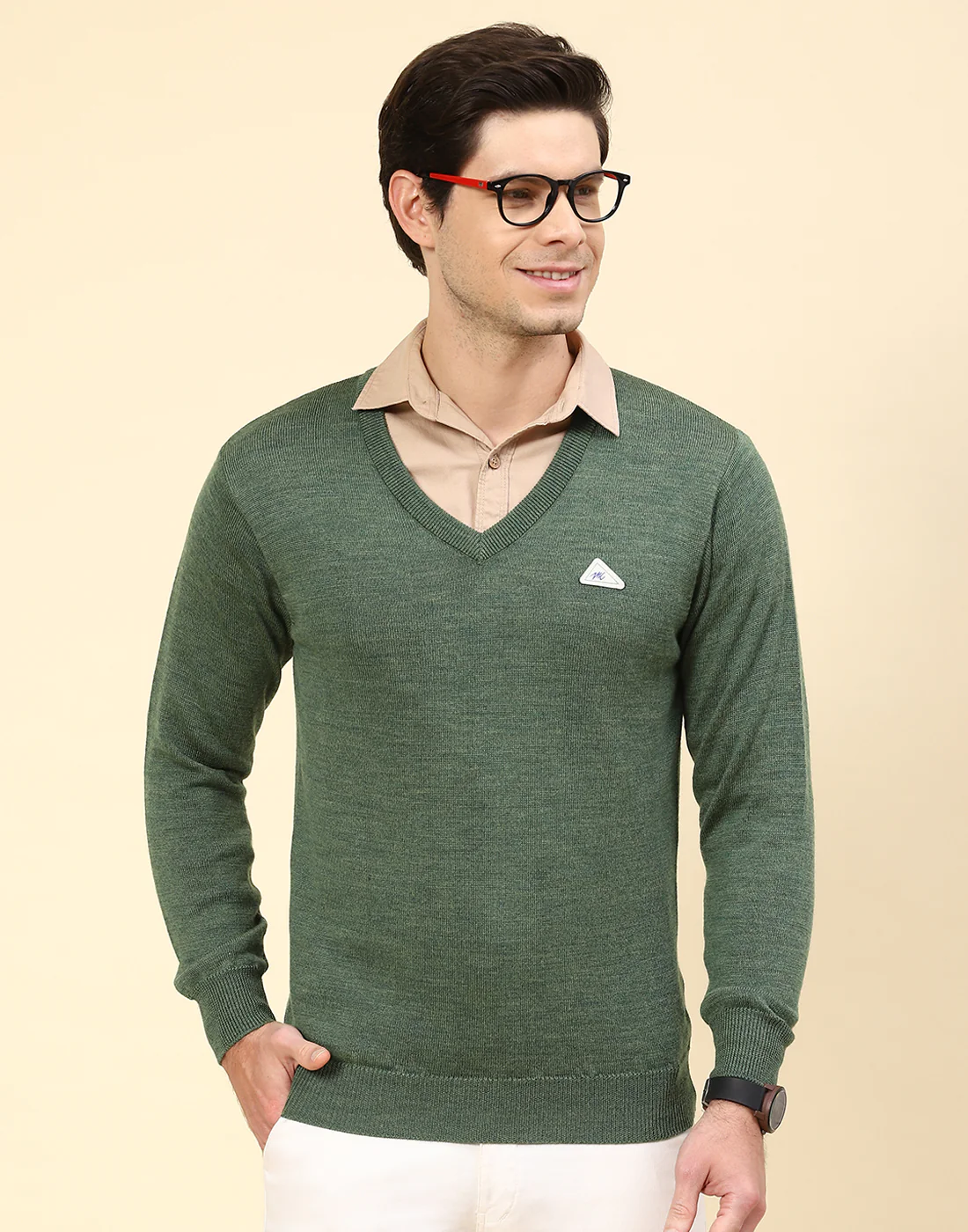 Men Green Solid V Neck Full Sleeve Pullover - Image 3