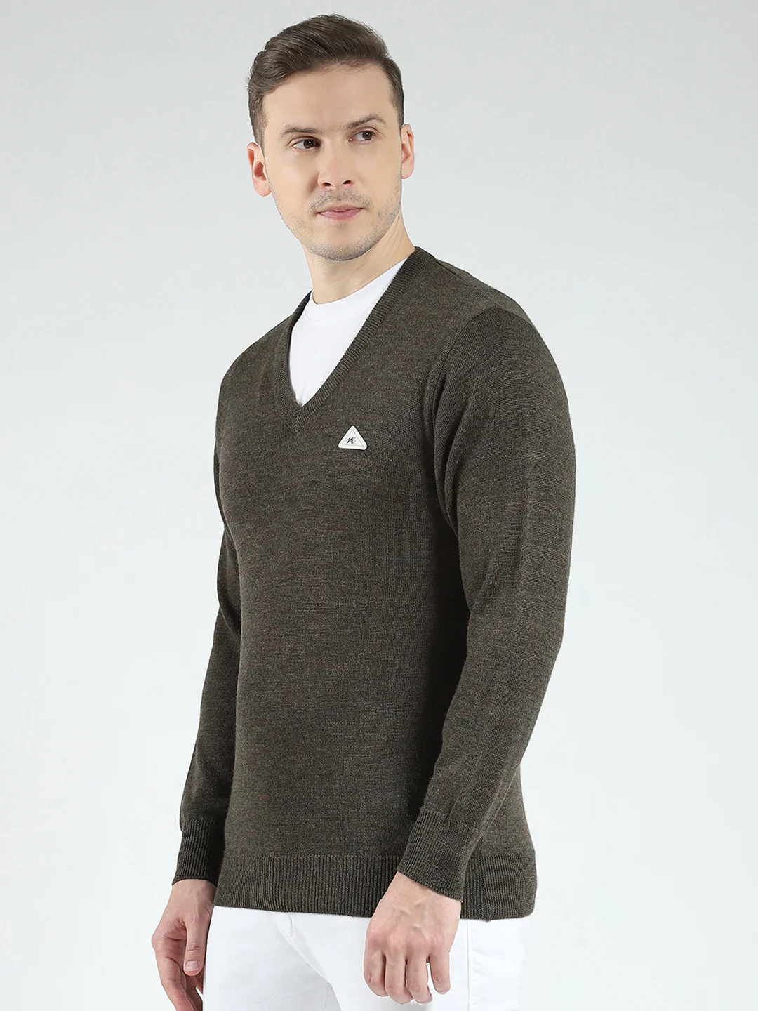 Men Green Solid V Neck Full Sleeve Pullover - Image 3