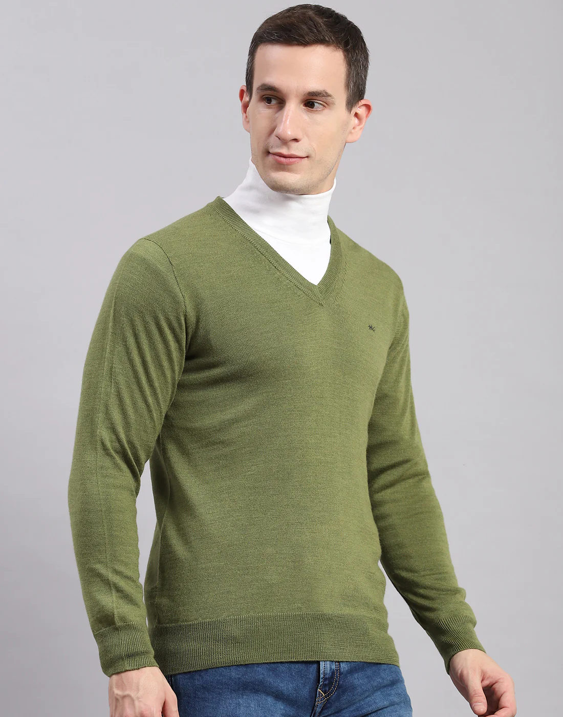 Men Green Solid V Neck Full Sleeve Sweaters/Pullovers - Image 5