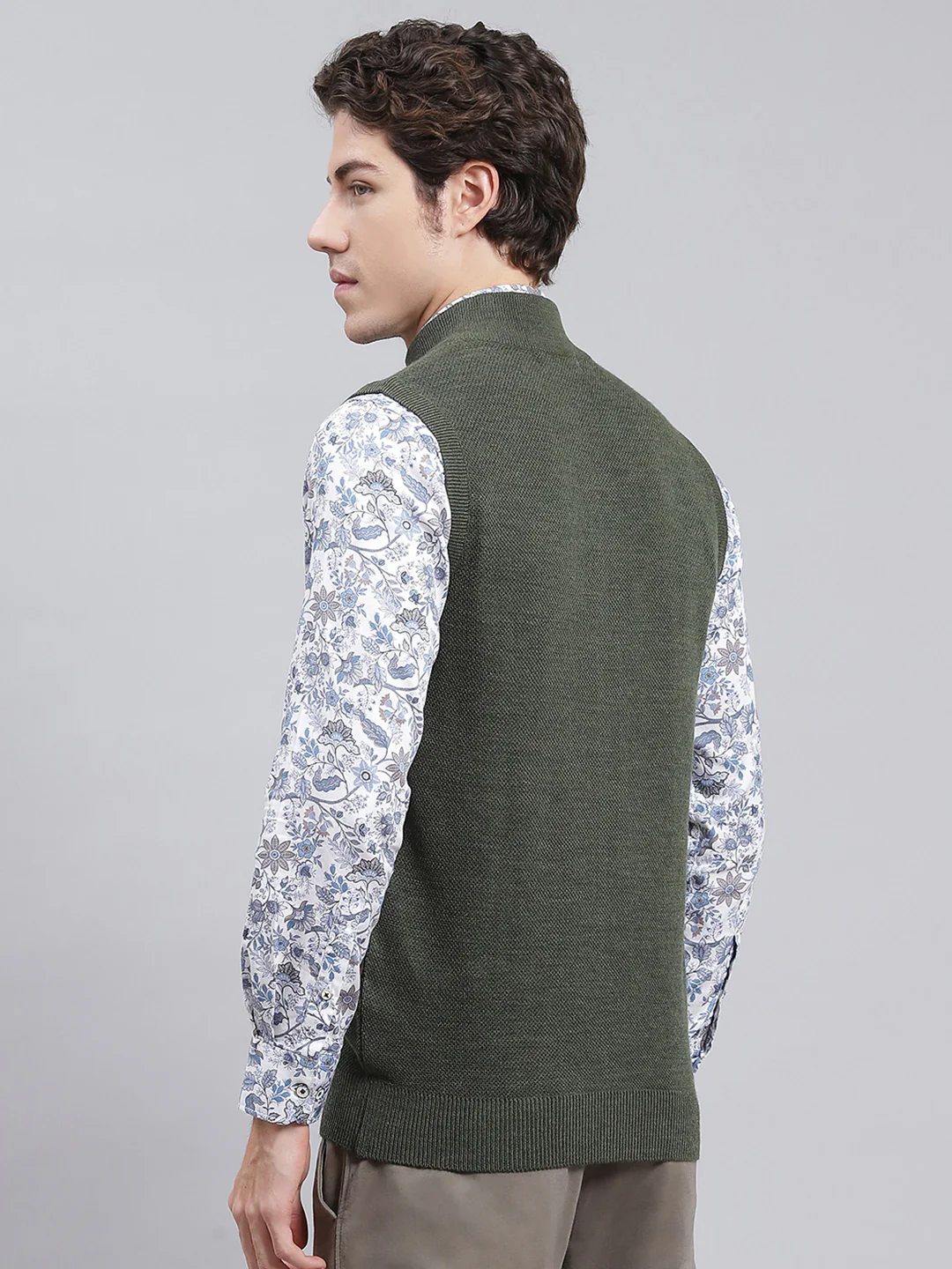 Men Green Solid Wool blend Sweater - Image 5