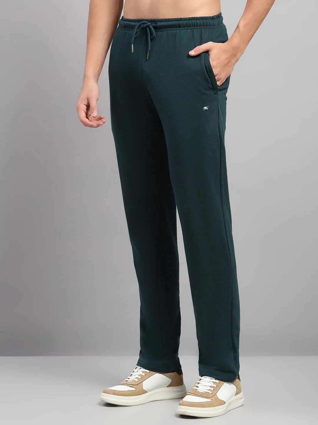 Men Green Stripe Collar Full Sleeve Winter Tracksuit - Image 7