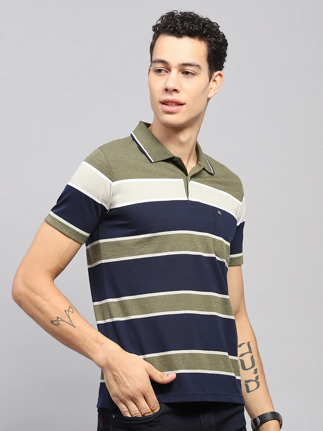 Men Green Stripe Collar Half Sleeve T-Shirt - Image 4