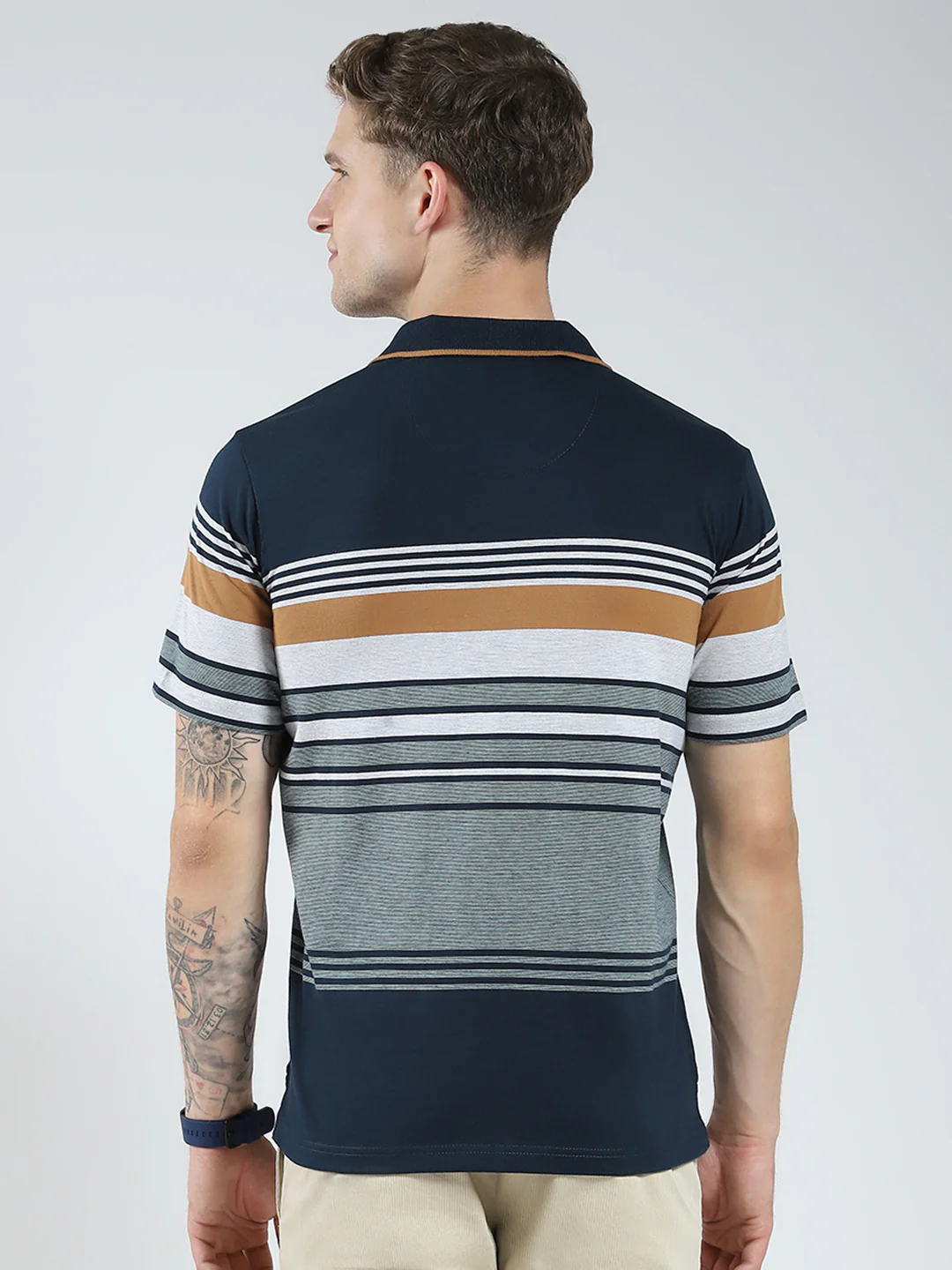 Men Green Stripe Collar Half Sleeve T-Shirt - Image 5