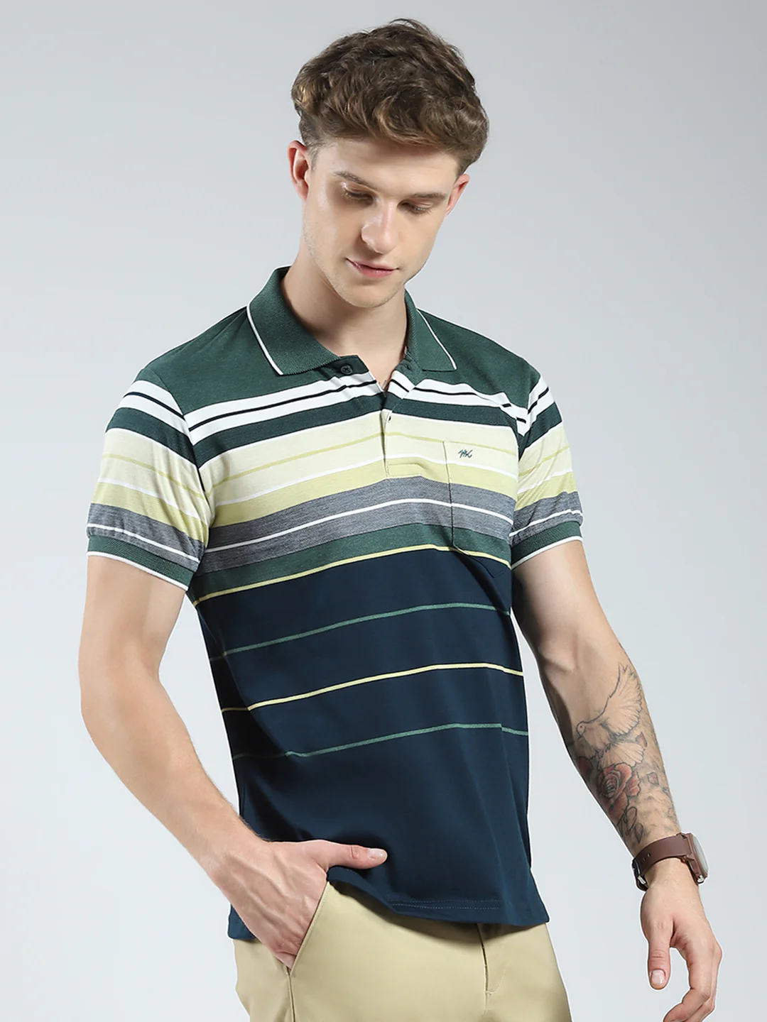 Men Green Stripe Collar Half Sleeve T-Shirt - Image 4