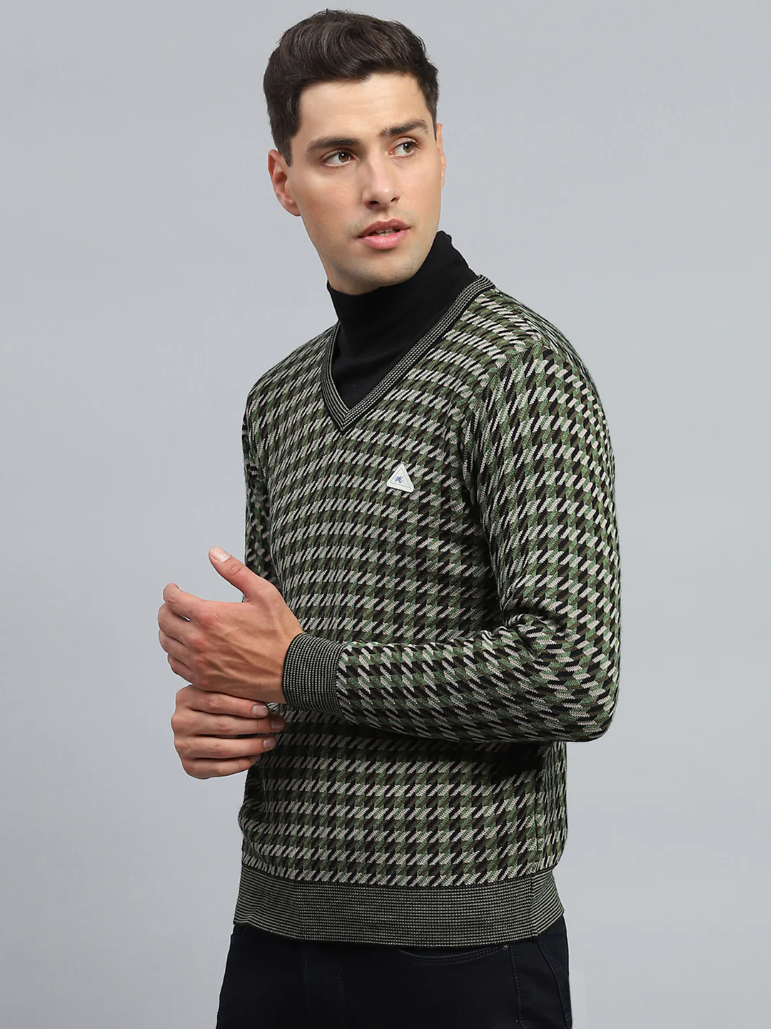 Men Green Stripe V Neck Full Sleeve Pullover - Image 3