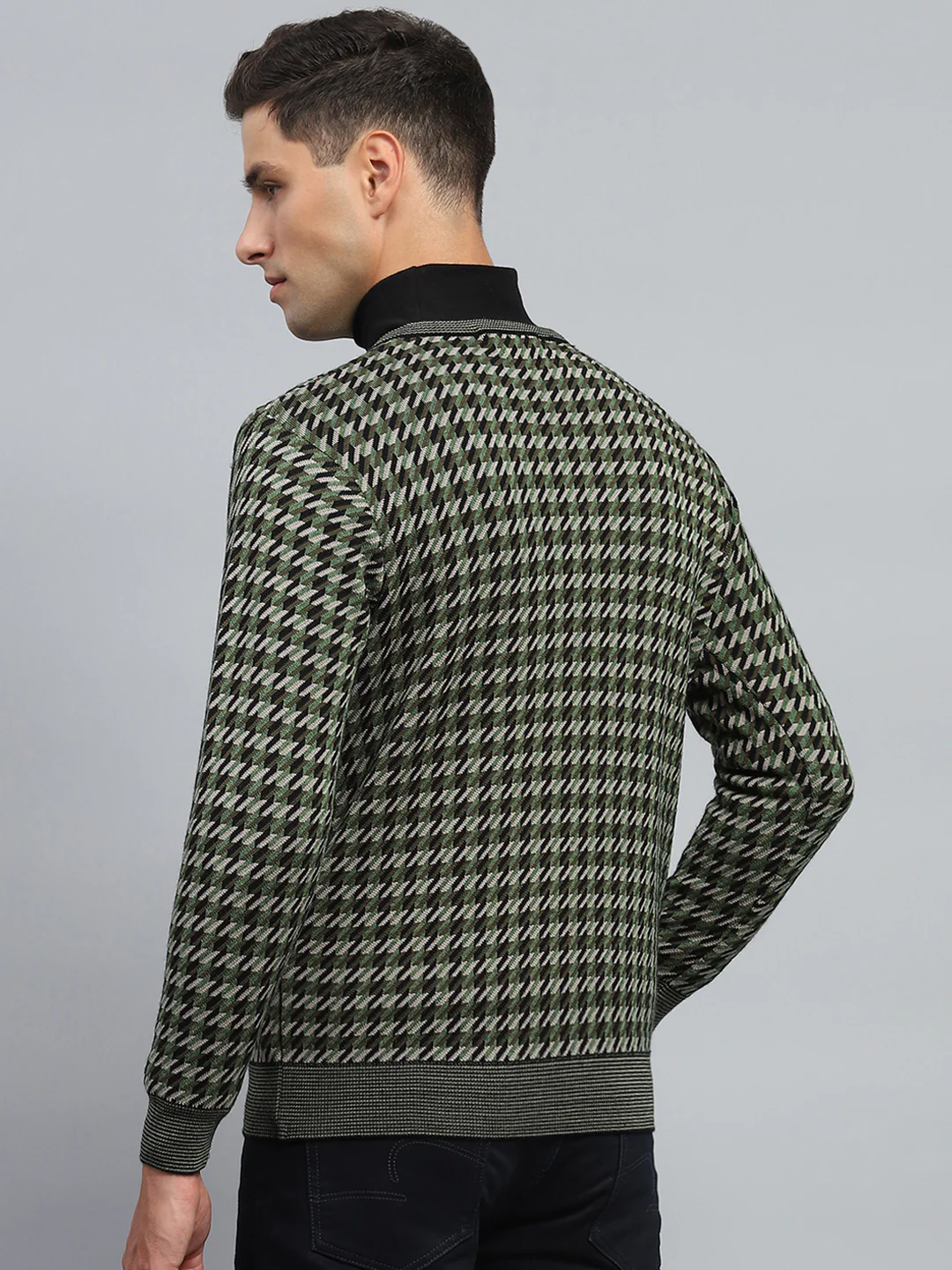 Men Green Stripe V Neck Full Sleeve Pullover - Image 5
