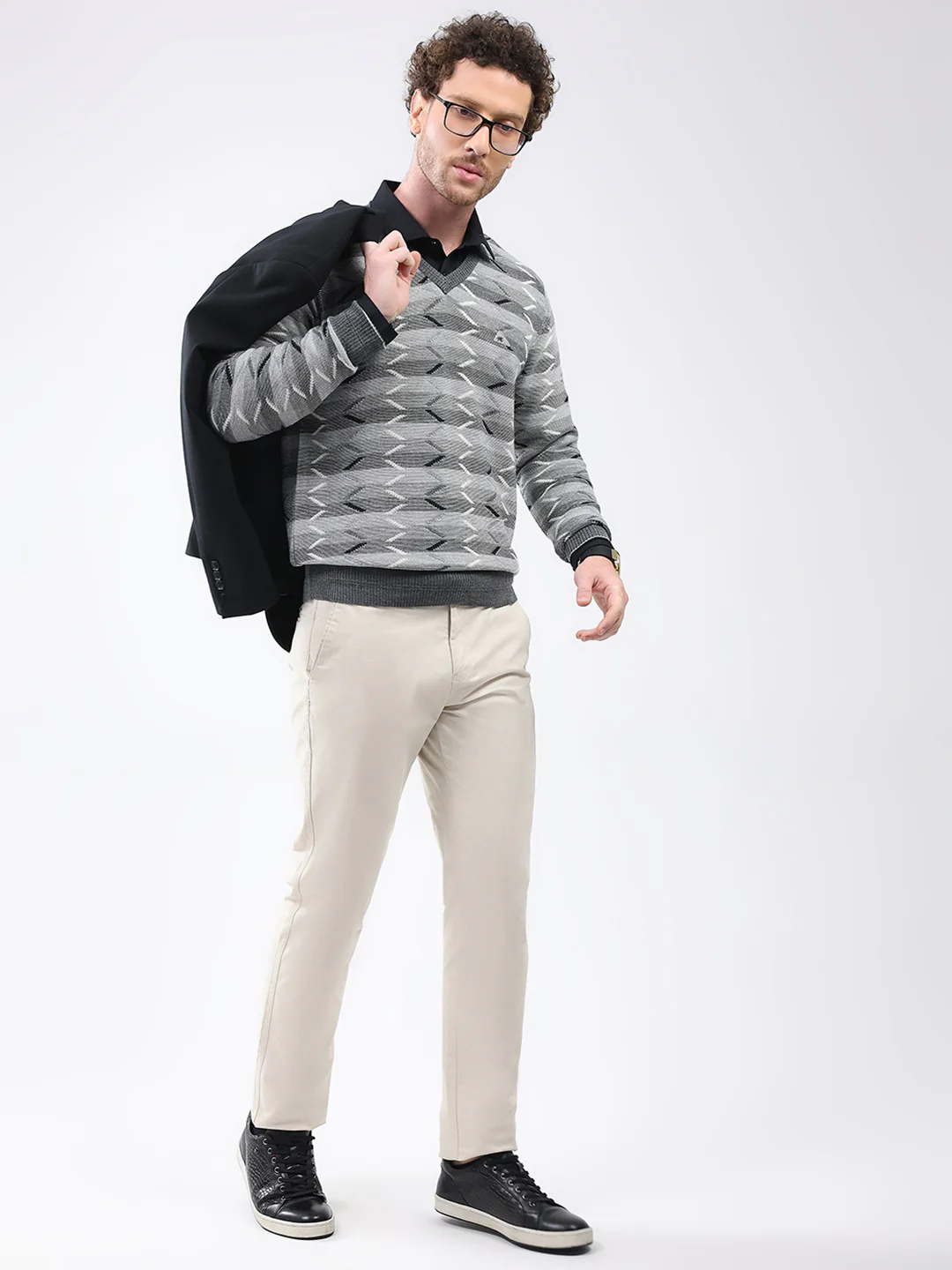 Men Grey Abstract V Neck Full Sleeve Pullover - Image 2