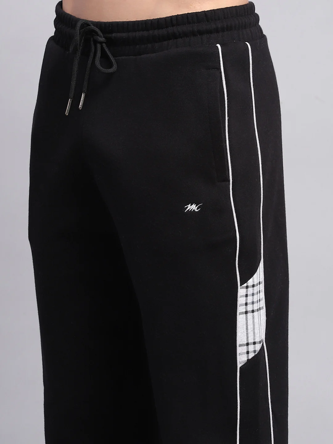 Men Grey & Black Self Design Mock Neck Full Sleeve Winter Tracksuit - Image 9