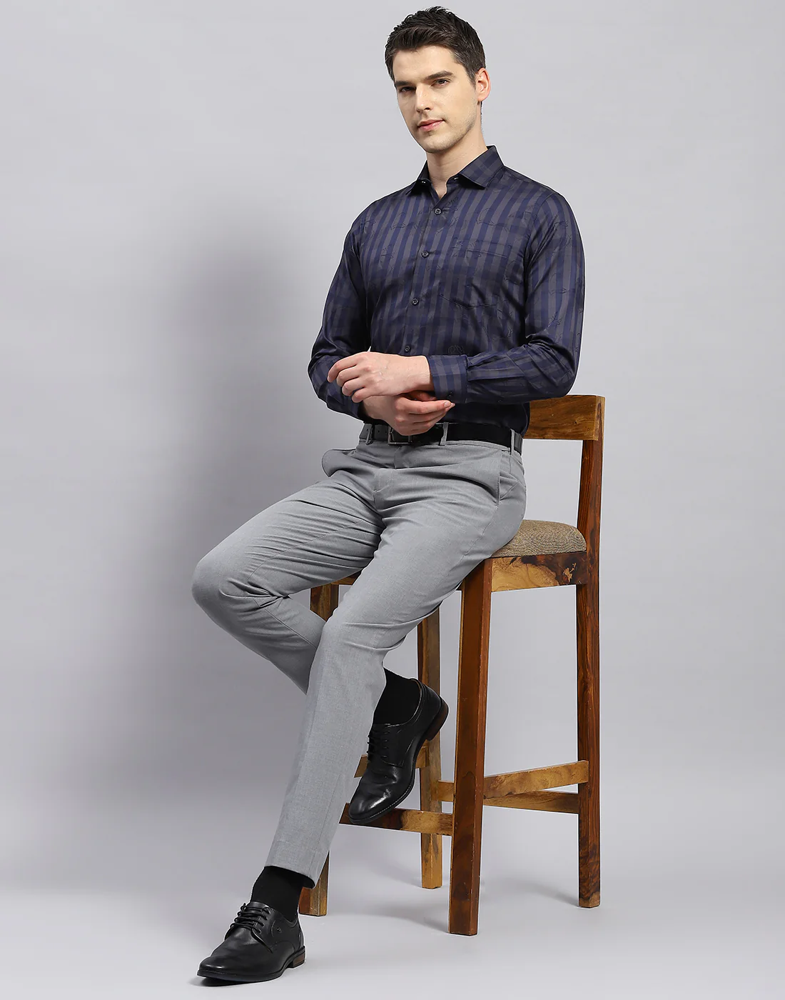 Men Grey Check Collar Full Sleeve Shirt - Image 2