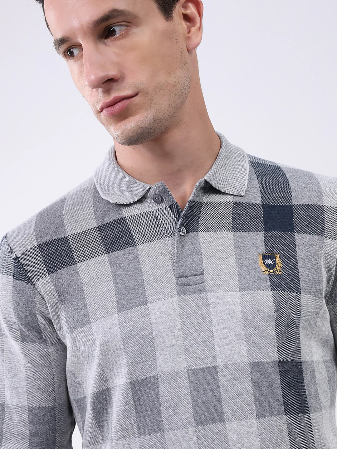 Men Grey Check Collar Full Sleeve Winter T-Shirt - Image 6