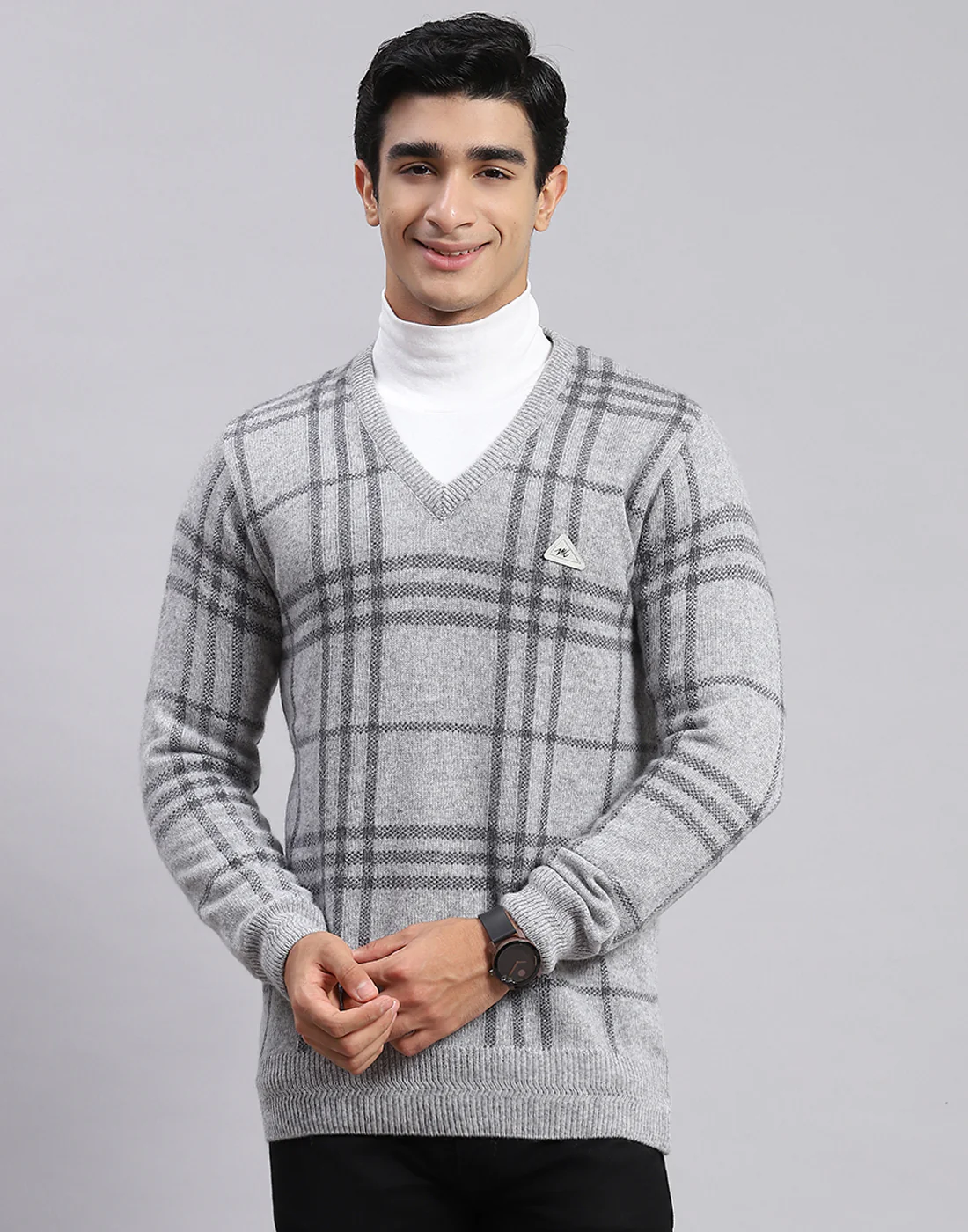 Men Grey Check V Neck Full Sleeve Sweaters/Pullovers - Image 3