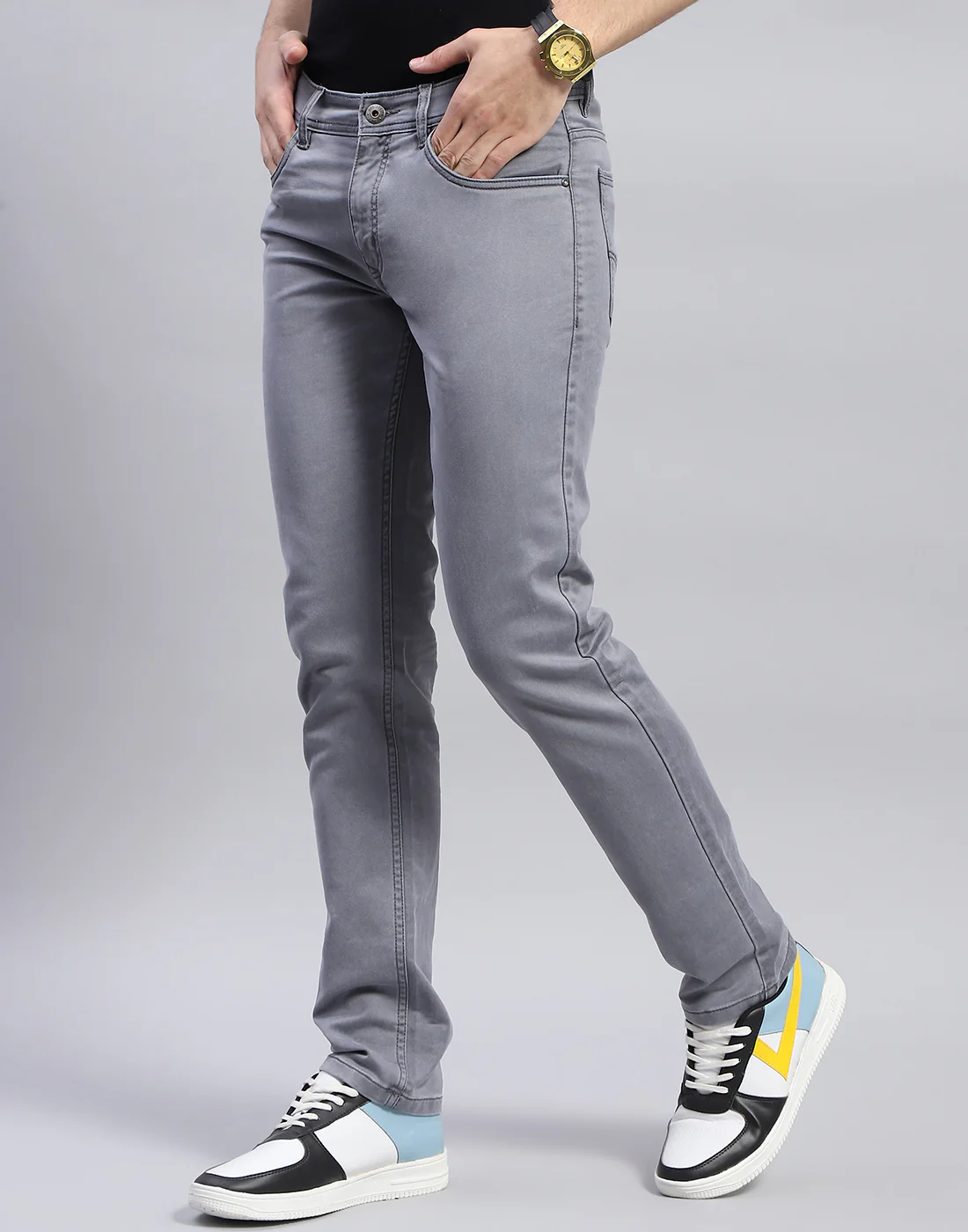Men Grey Light Wash Narrow Fit Denim - Image 3