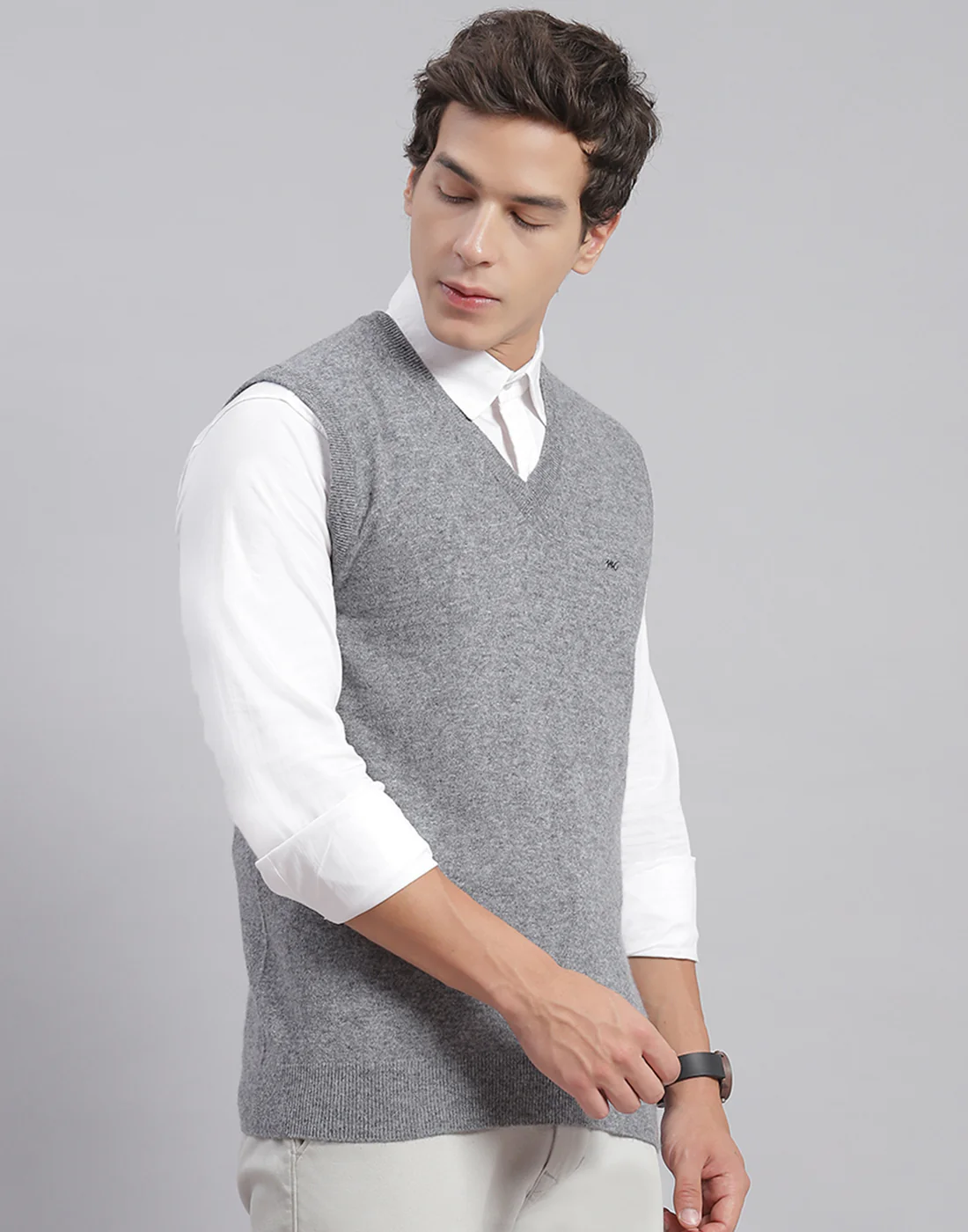 Men Grey Melange Solid V Neck Sleeveless Sweater - Image 5