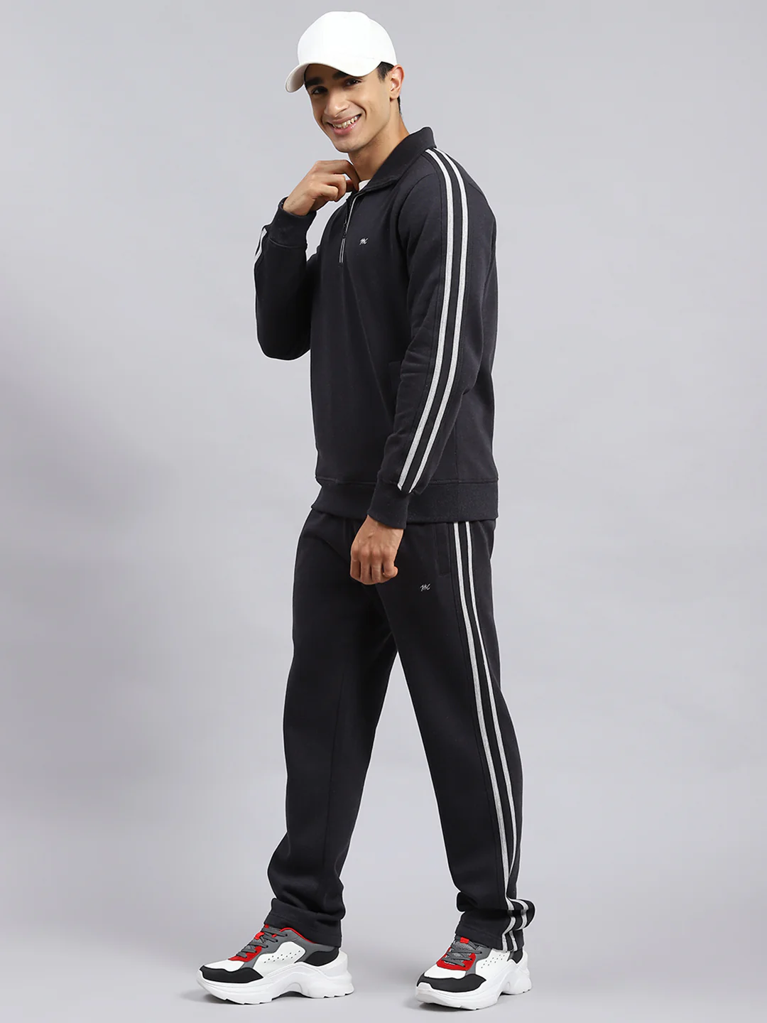 Men Grey Plain Tracksuit - Image 4