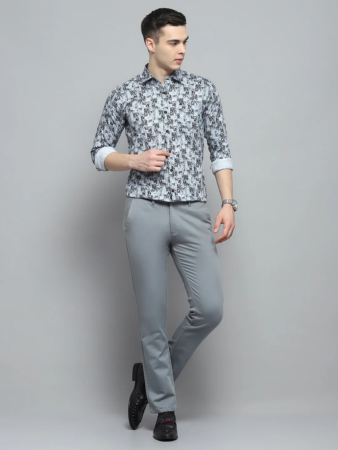 Men Grey Printed Collar Full Sleeve Shirt - Image 2
