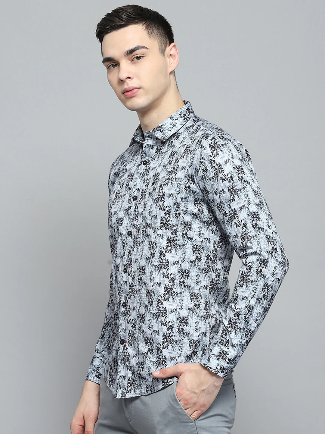 Men Grey Printed Collar Full Sleeve Shirt - Image 3