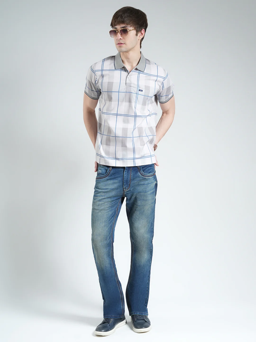 Men Grey Printed Collar Half Sleeve T-Shirt - Image 2