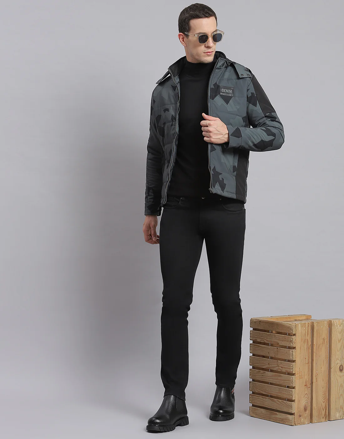 Men Grey Printed Hooded Full Sleeve Jacket - Image 2