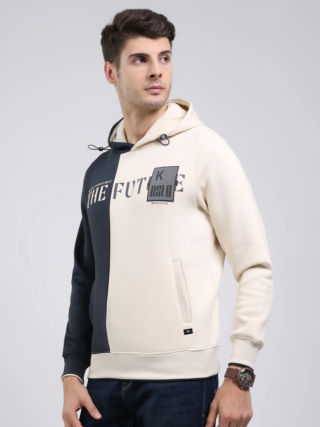Men Grey Printed Hooded Full Sleeve Sweatshirt - Image 3
