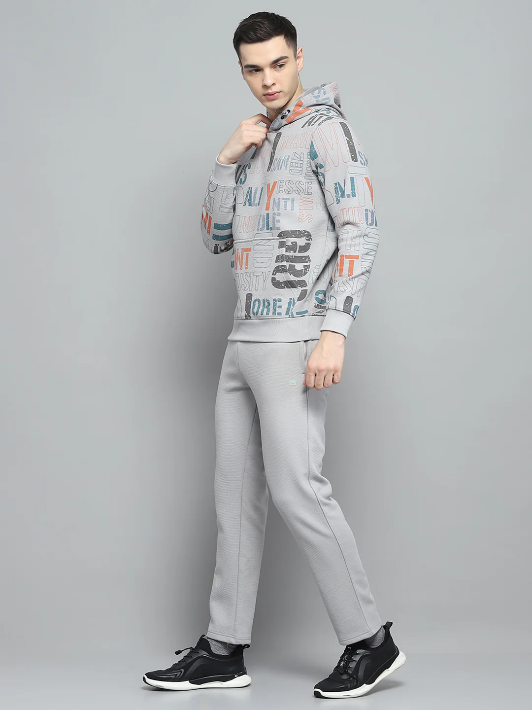 Men Grey Printed Hooded Full Sleeve Winter Tracksuit - Image 3