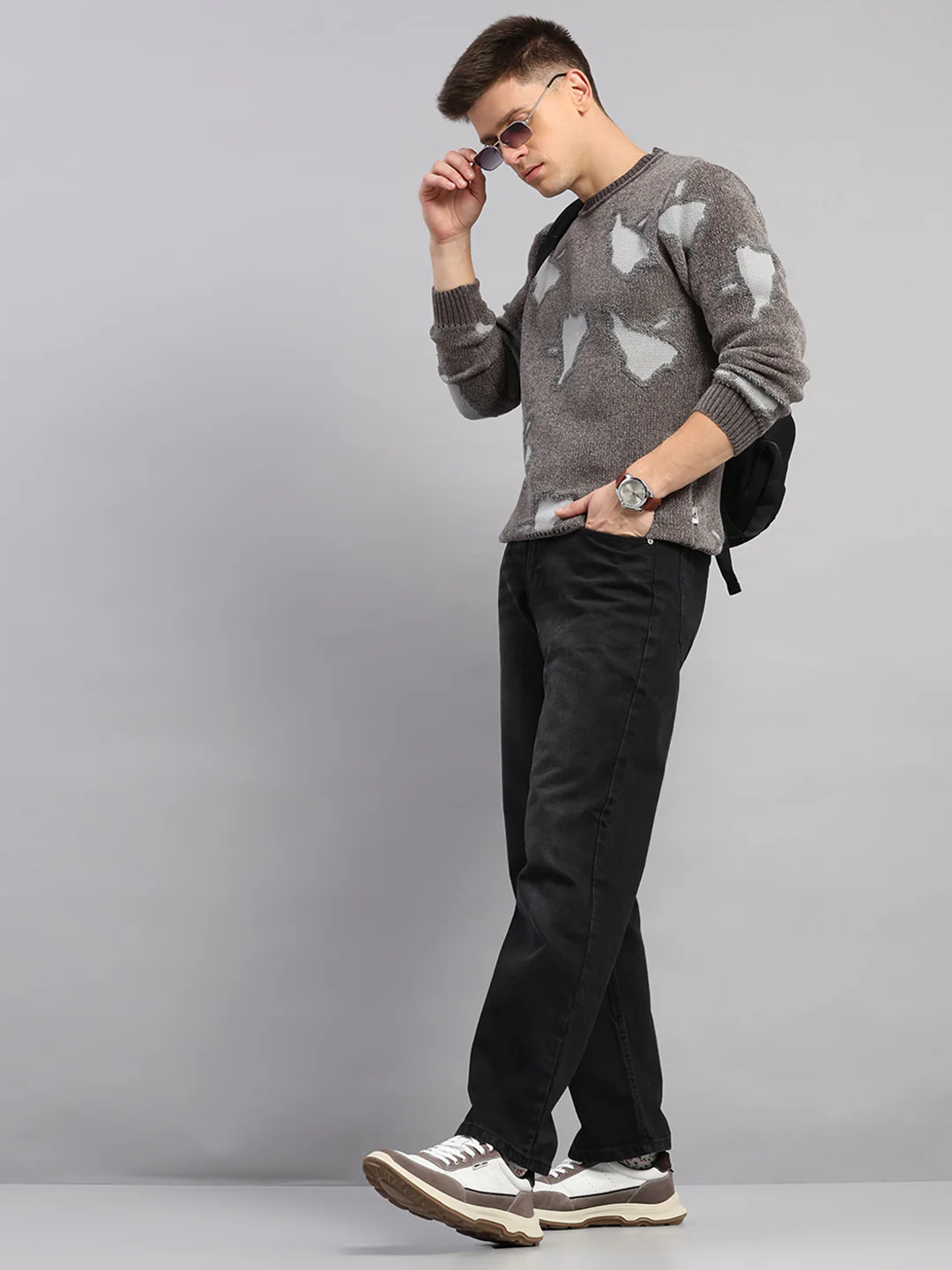 Men Grey Printed Round Neck Full Sleeve Pullover - Image 2