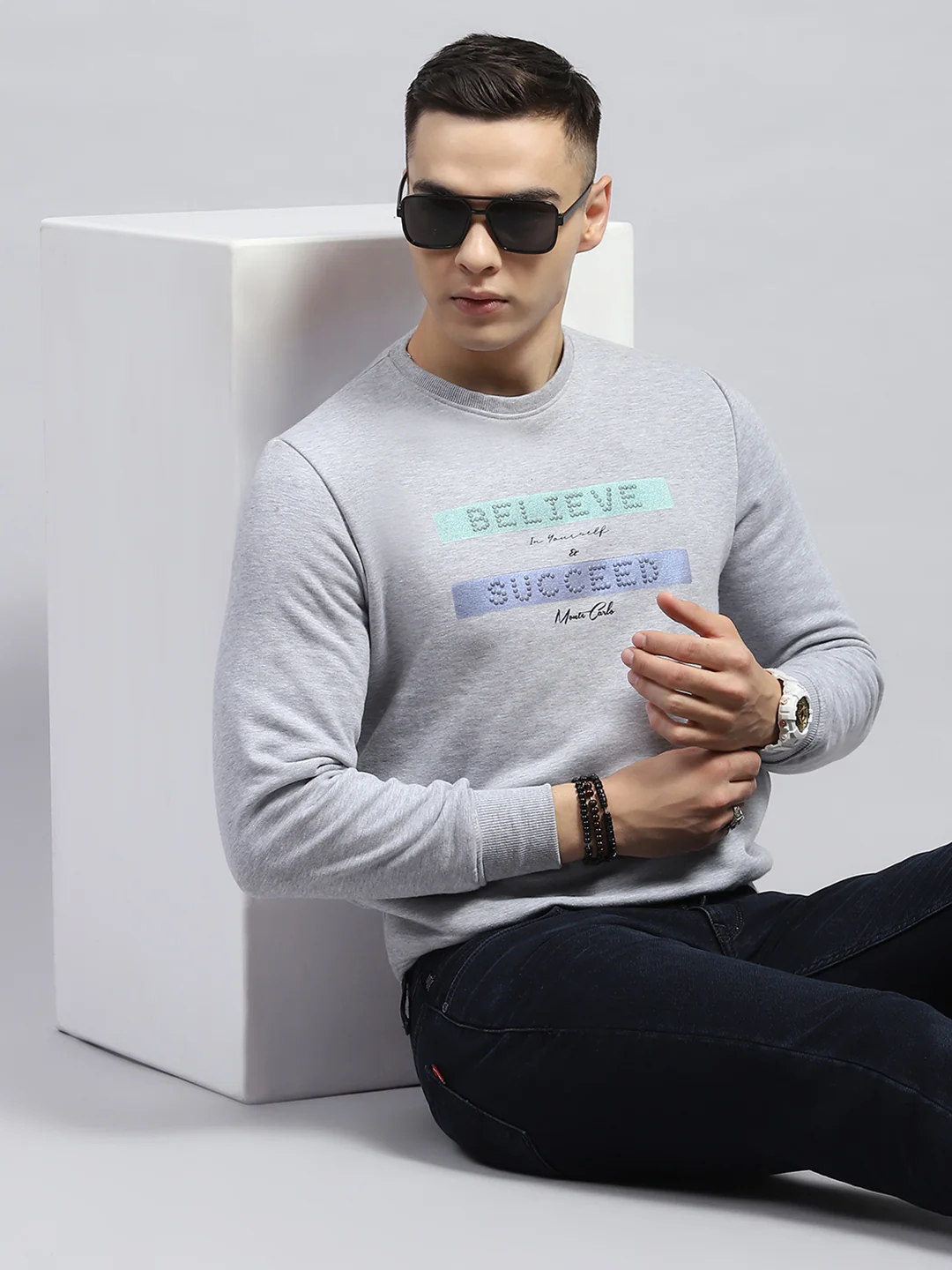 Men Grey Printed Round Neck Full Sleeve Sweatshirt - Image 6