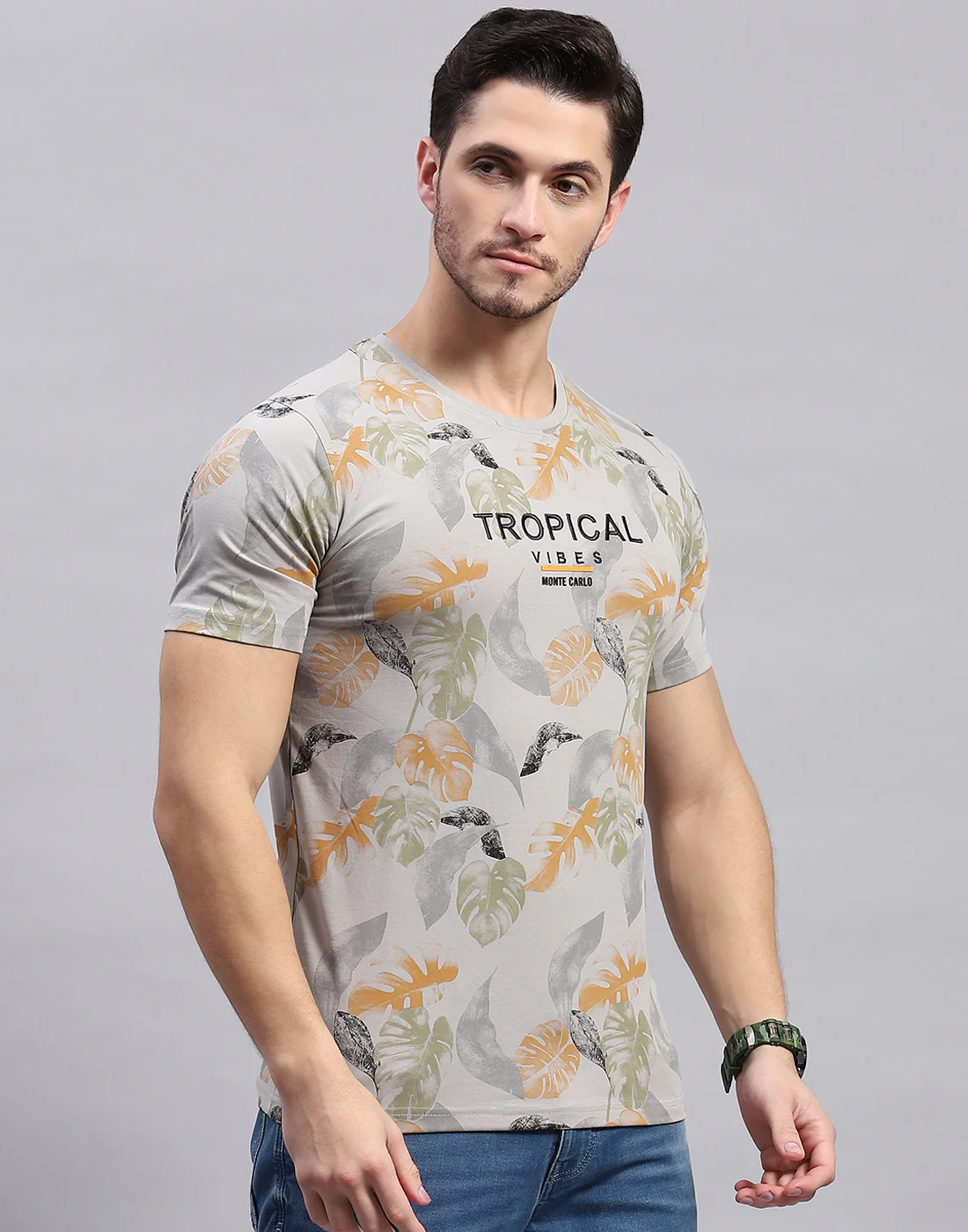 Men Grey Printed Round Neck Half Sleeve T-Shirt - Image 4