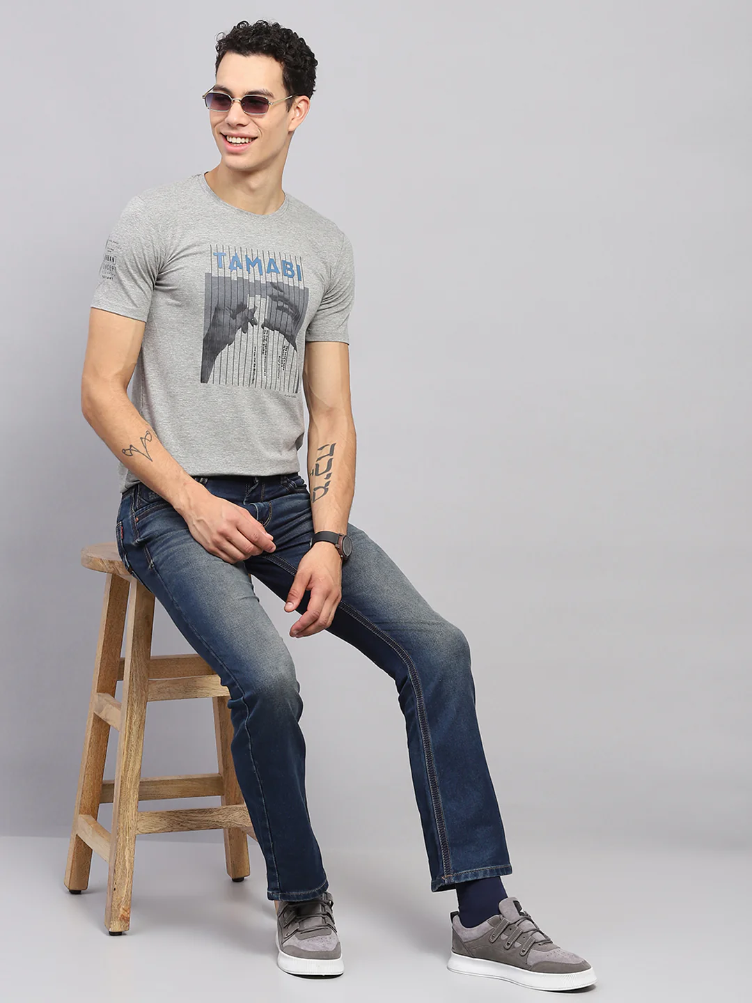 Men Grey Printed Round Neck Half Sleeve T-Shirt - Image 2