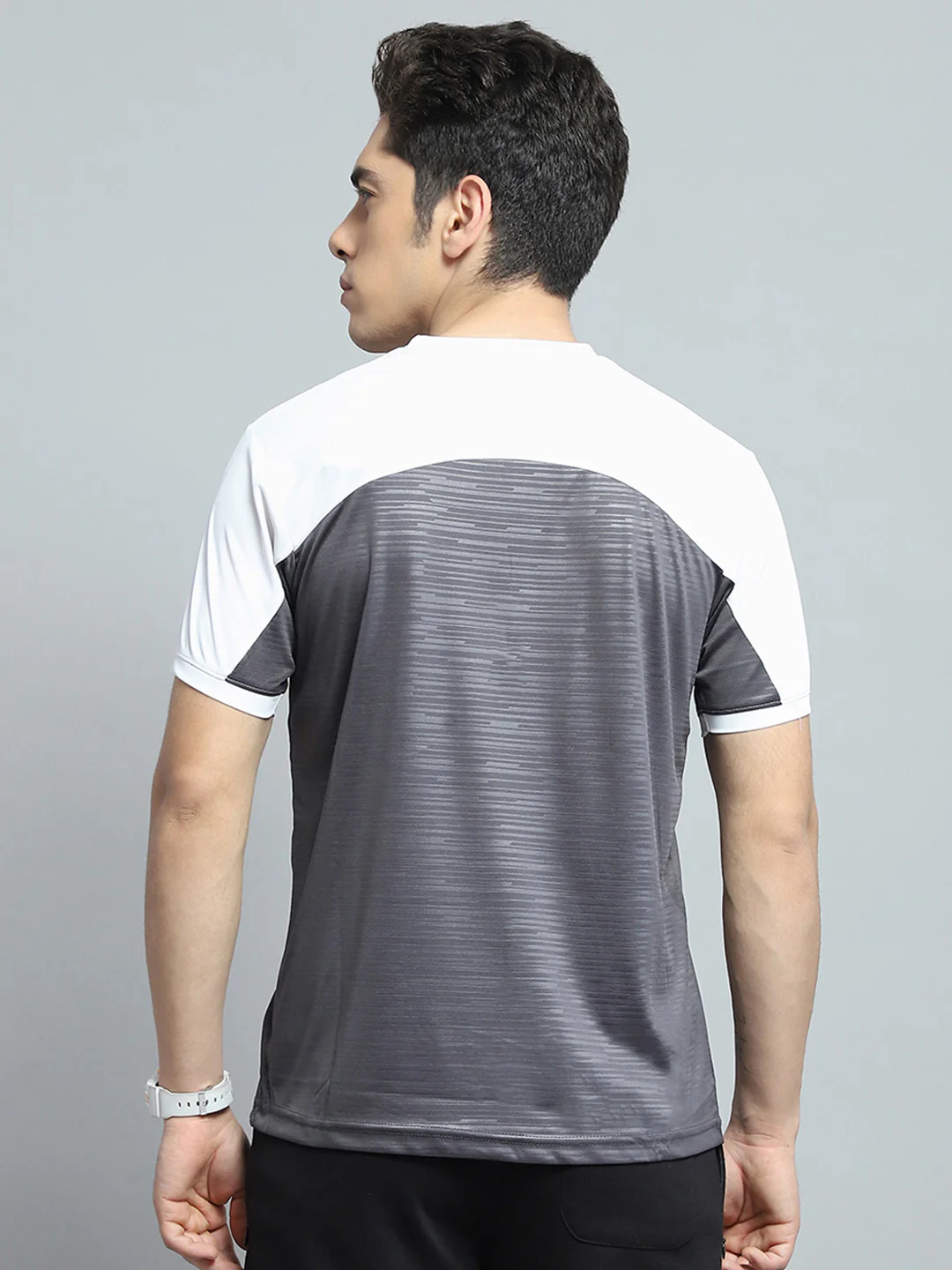 Men Grey Printed Round Neck Half Sleeve T-Shirt - Image 5