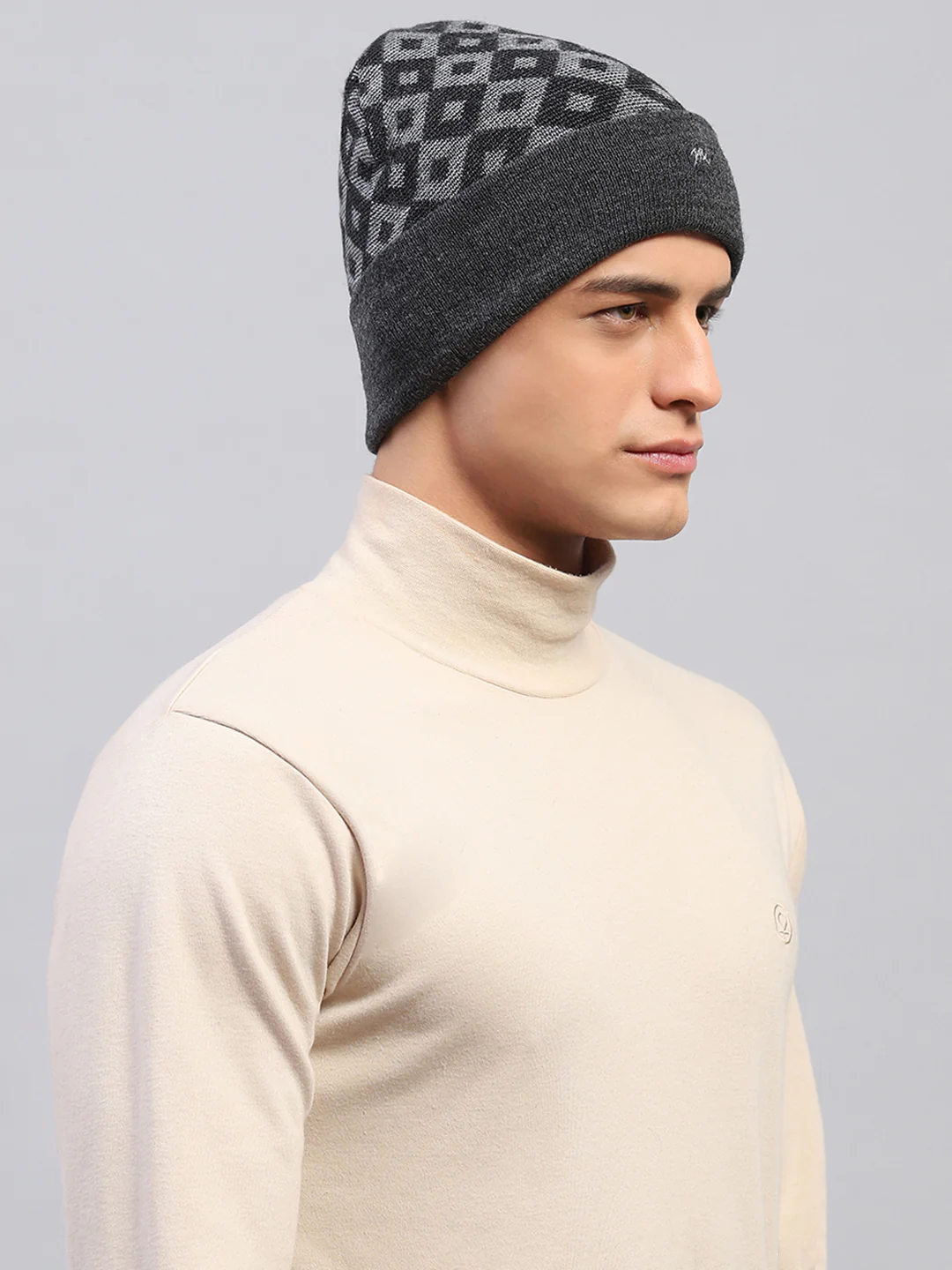 Men Grey Self Design Cap - Image 3