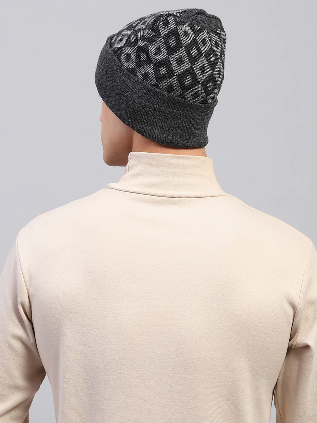 Men Grey Self Design Cap - Image 4