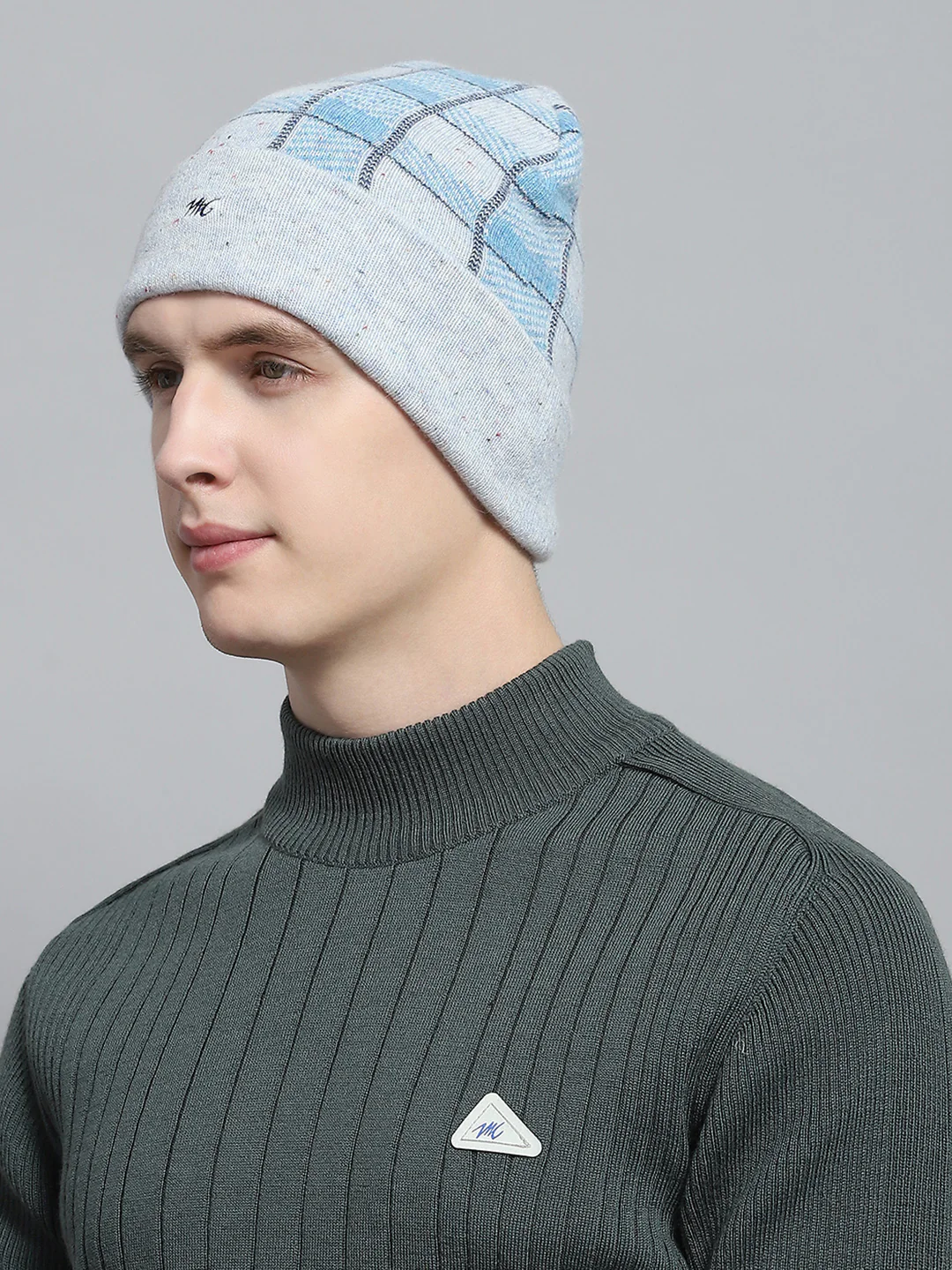 Men Grey Self Design Cap - Image 3