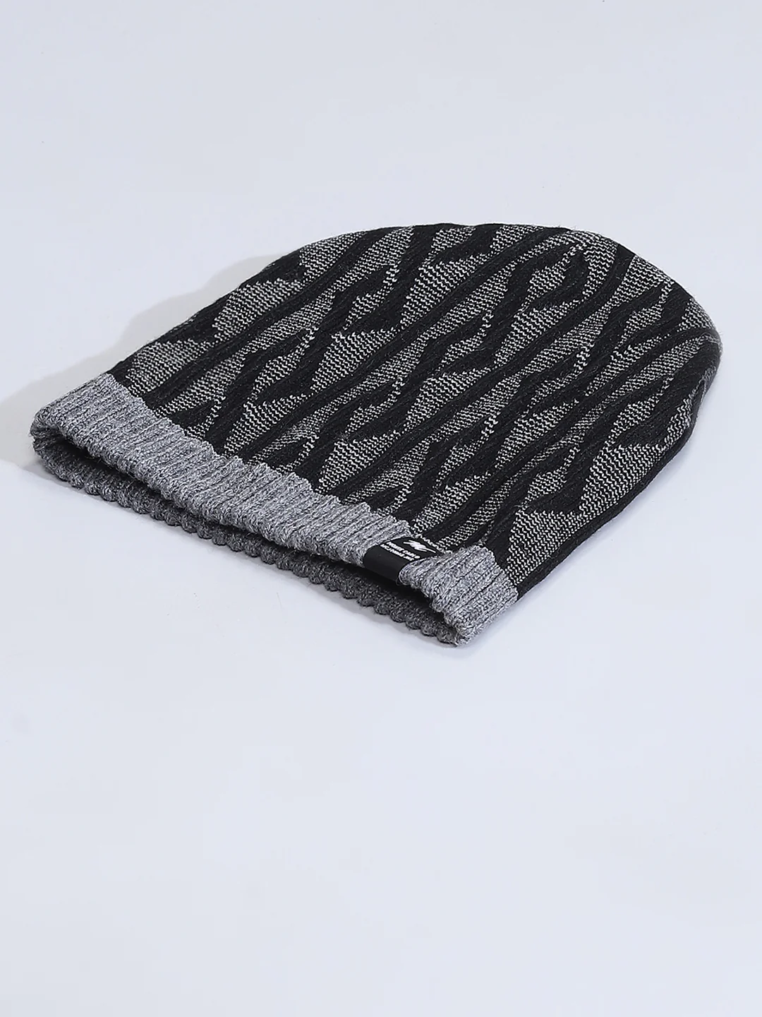Men Grey Self Design Cap - Image 6