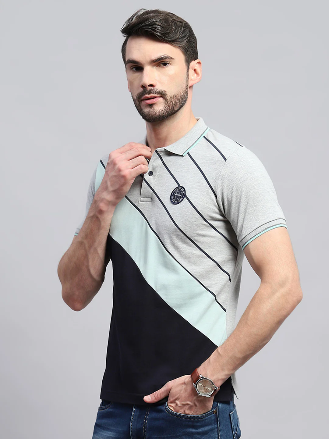 Men Grey Self Design Collar Half Sleeve T-Shirt - Image 3