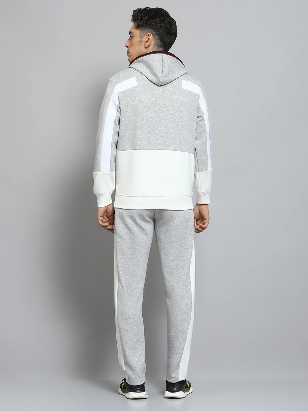 Men Grey Self Design Hooded Full Sleeve Winter Tracksuit - Image 5