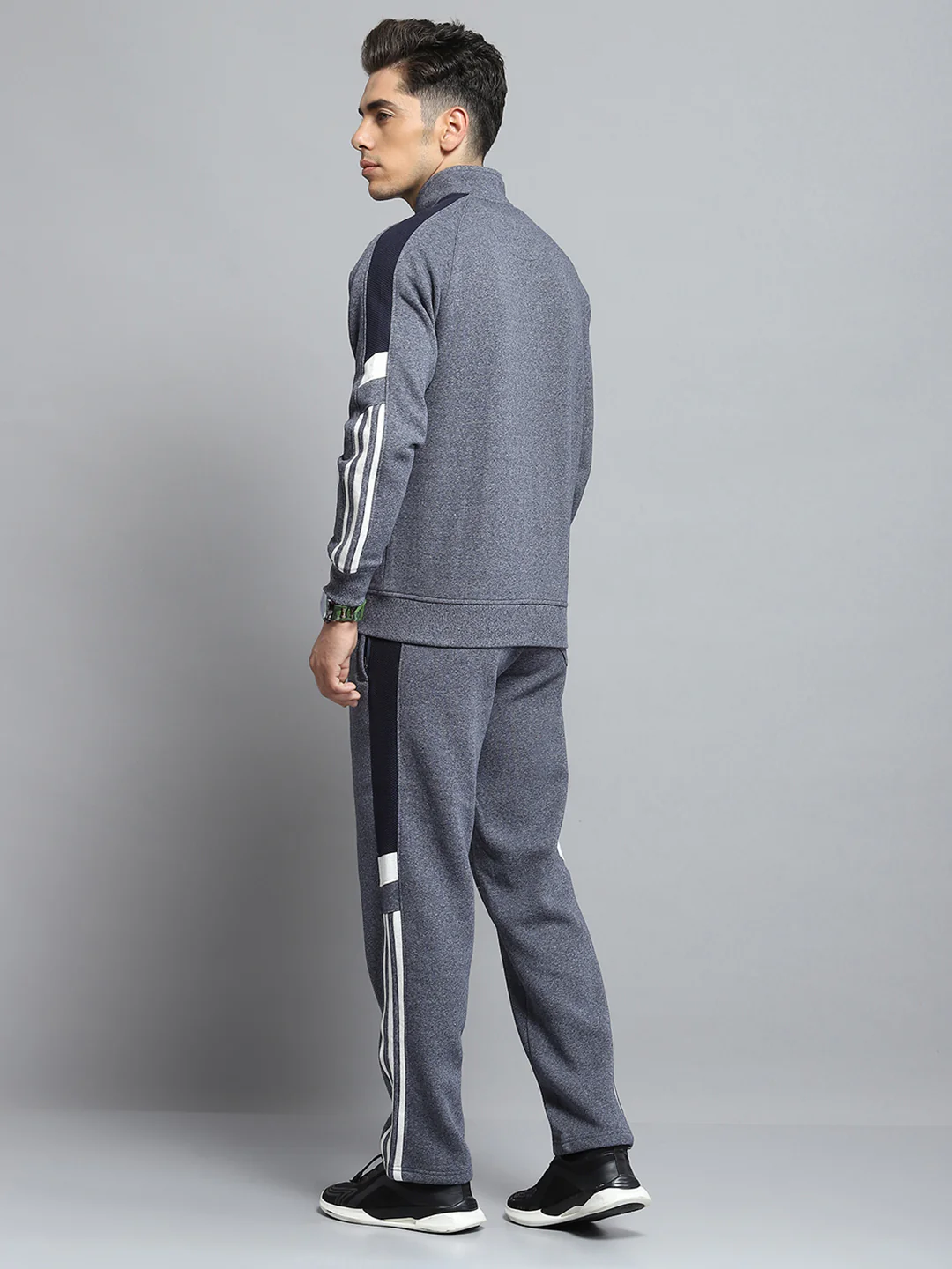 Men Grey Self Design Mock Neck Full Sleeve Winter Tracksuit - Image 5