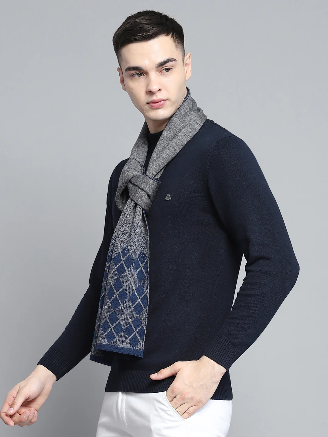 Men Grey Self Design Muffler - Image 3