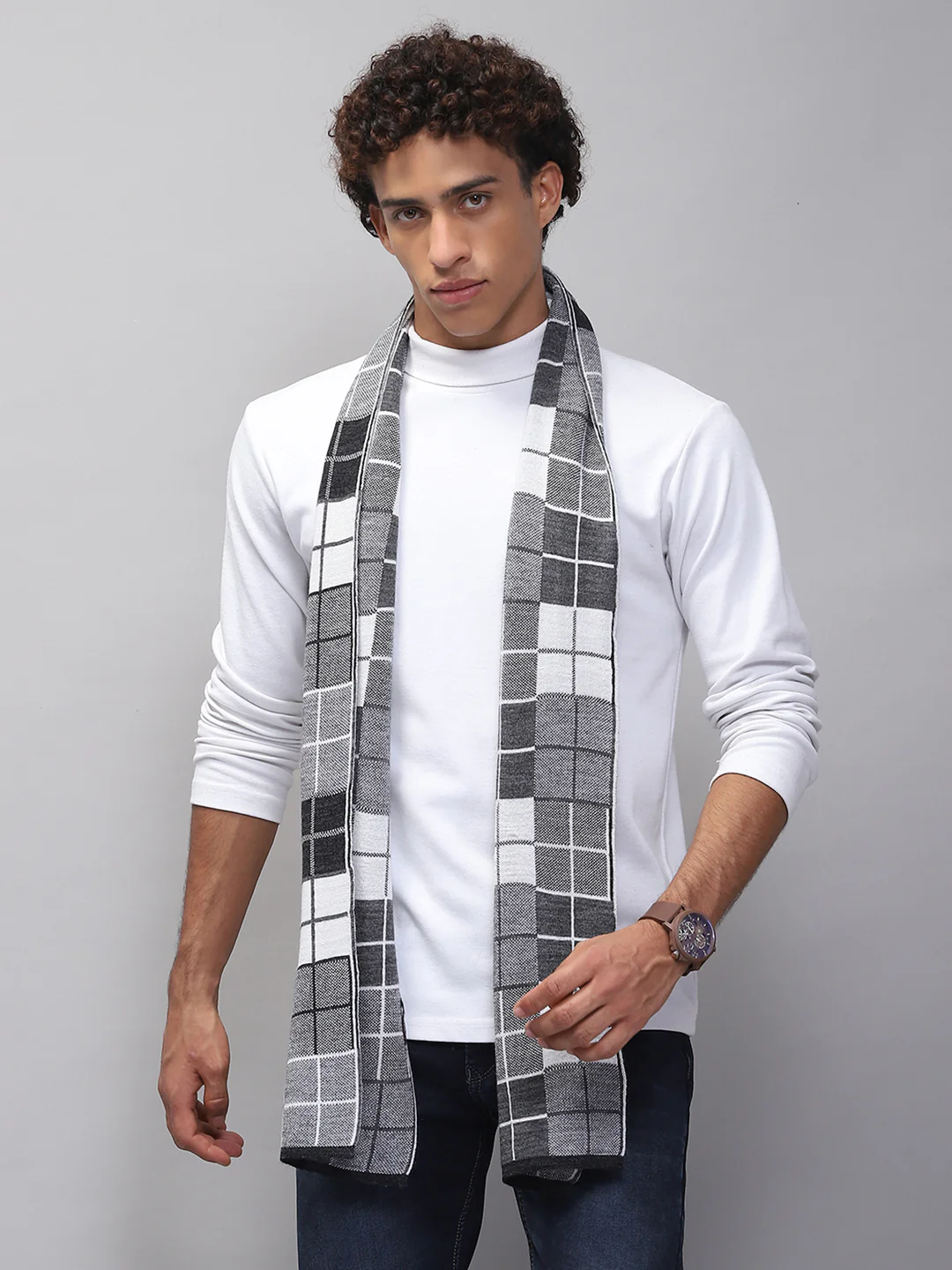 Men Grey Self Design Muffler - Image 5