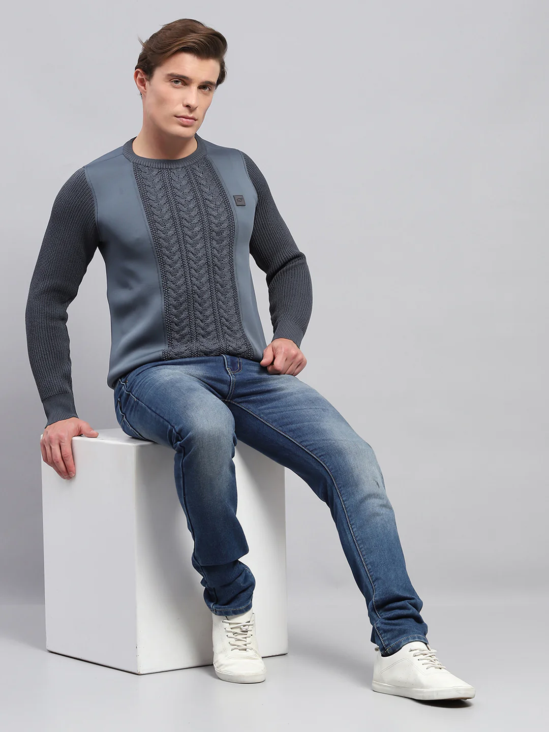 Men Grey Self Design Round Neck Full Sleeve Pullover - Image 2