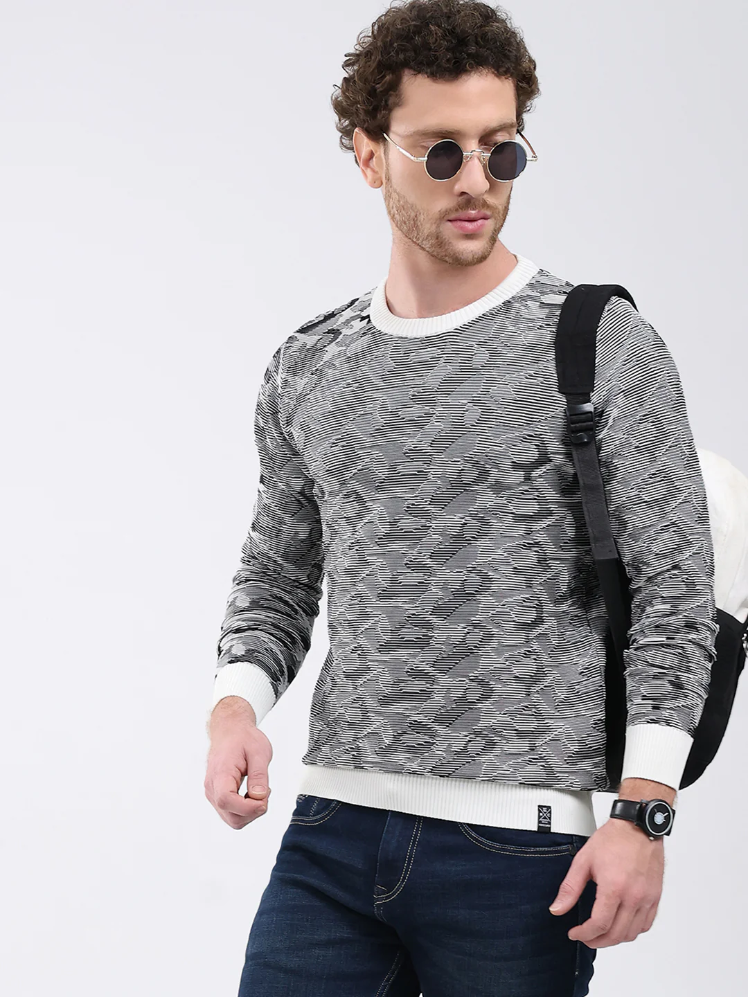 Men Grey Self Design Round Neck Full Sleeve Pullover - Image 6