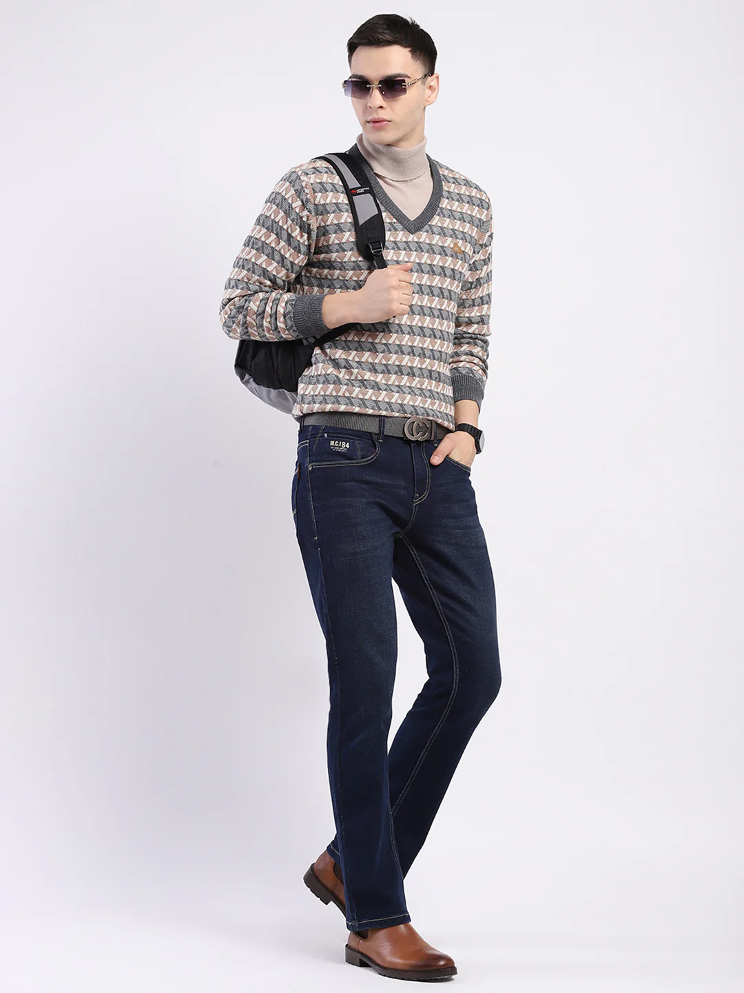 Men Grey Self Design V Neck Full Sleeve Pullover - Image 2