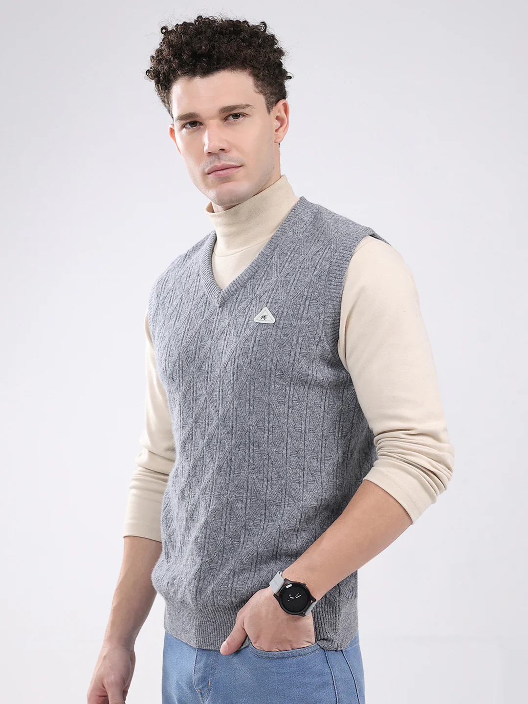 Men Grey Self Design V Neck Sleeveless Sweater - Image 3
