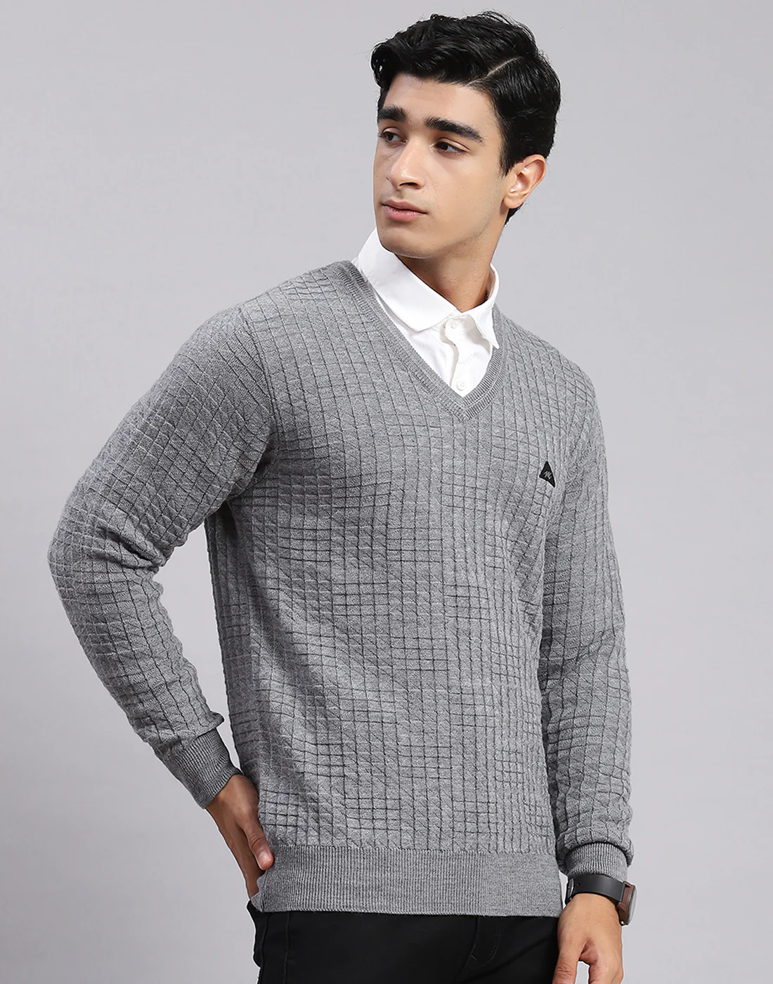 Men Grey Self Design V Neck Full Sleeve Sweaters/Pullovers - Image 5