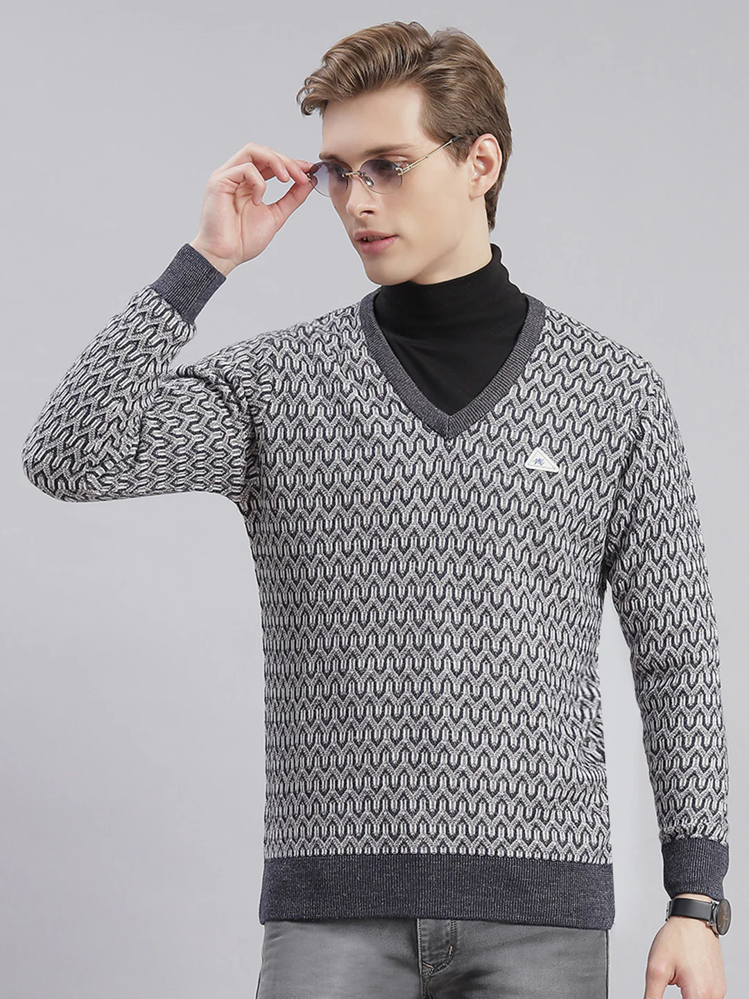 Men Grey Self Design V Neck Full Sleeve Sweaters/Pullovers - Image 2