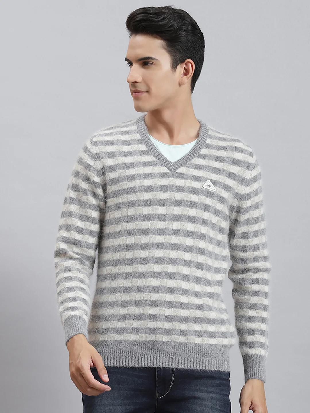 Men Grey Self Design V Neck Full Sleeve Sweaters/Pullovers - Image 2
