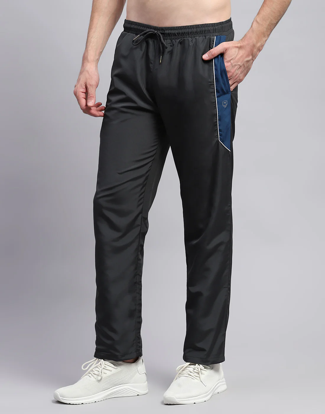 Men Grey Solid Band Collar Full Sleeve Winter Tracksuit - Image 7